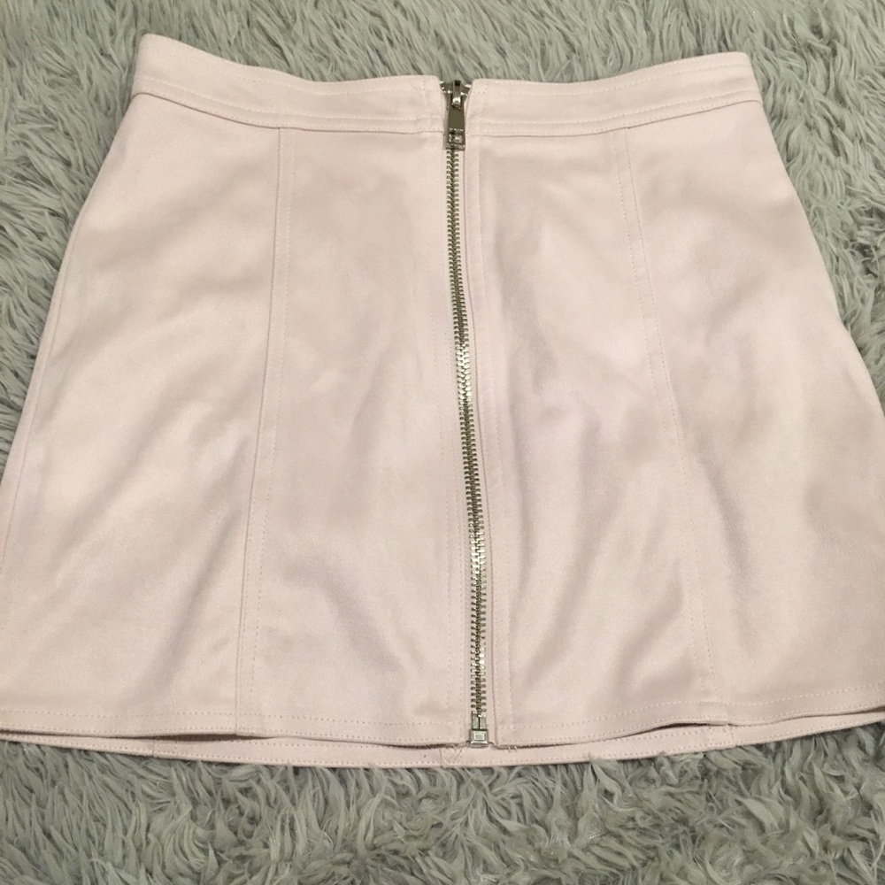 Zipper skirt
